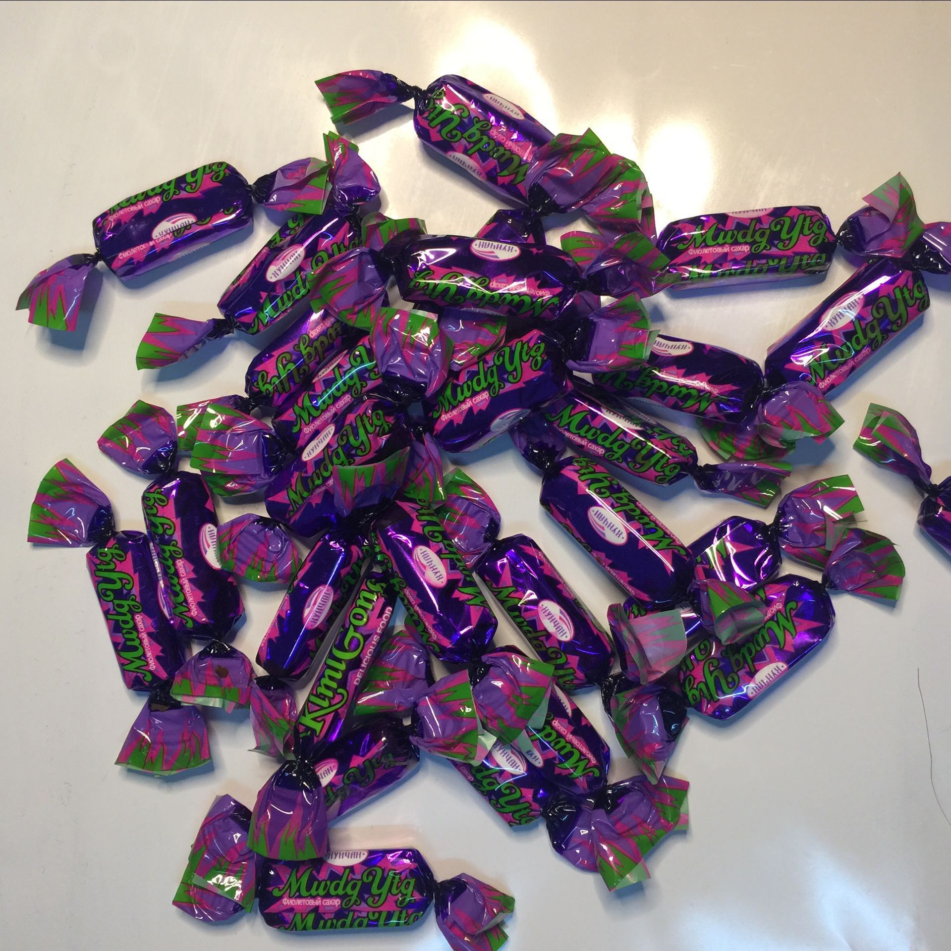 果仁巧克力_特产食品俄罗斯紫皮糖果仁夹心杏仁500克零 - 阿里巴巴