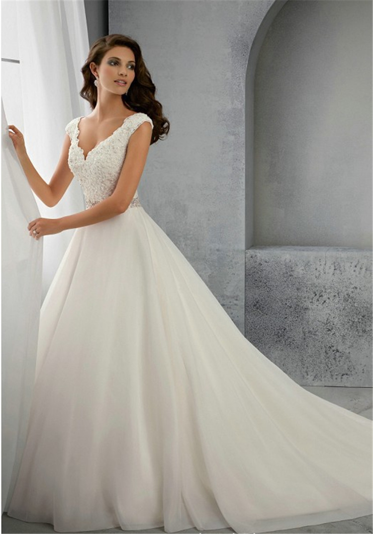 婚纱礼服2017外贸新款双肩简约显瘦婚纱白色大码蕾丝拖尾婚纱