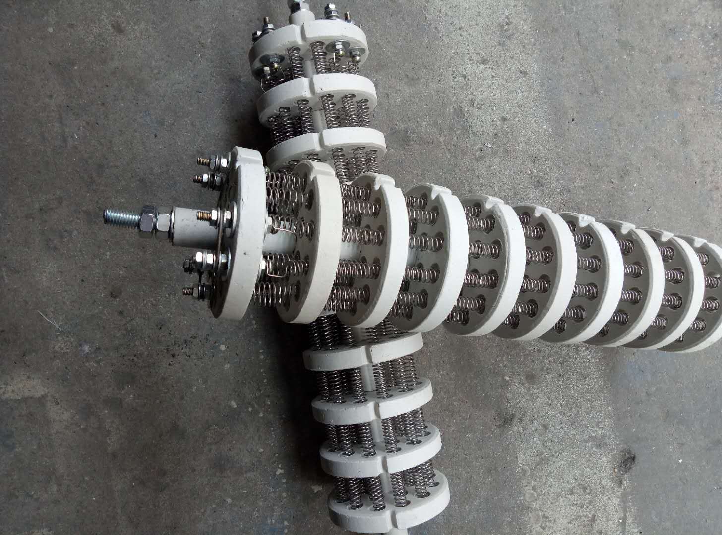 厂家直销大功率辐射加热器 红外线高温陶瓷电热管烤箱 风道加热器