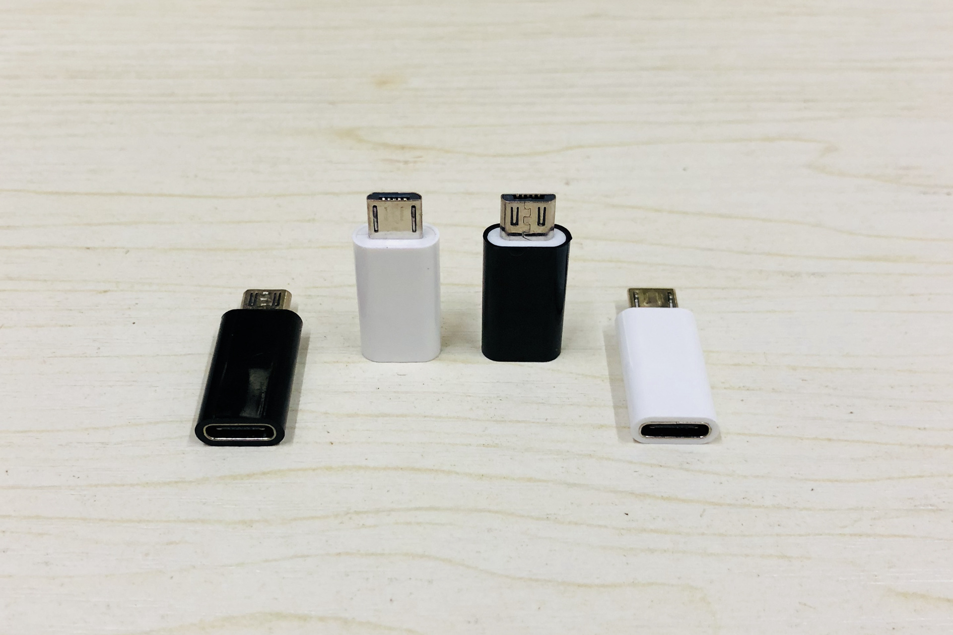 typec转micro usb数据线转接头安卓v8口转typec手机充电转接头