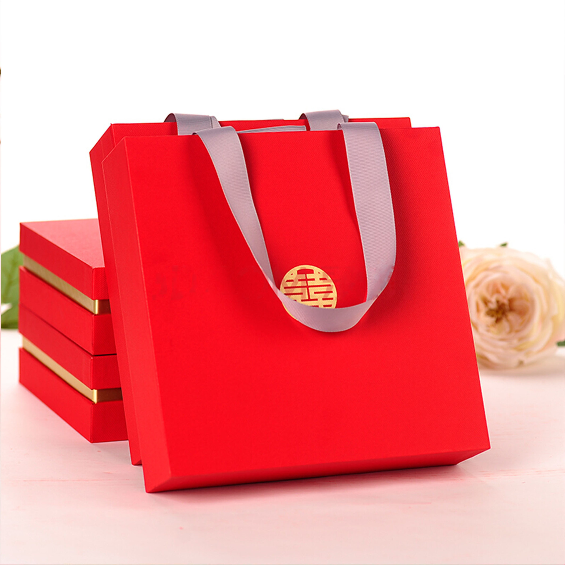 22018创意婚礼喜糖盒子结婚抽屉盒纸盒糖果礼盒 ng012