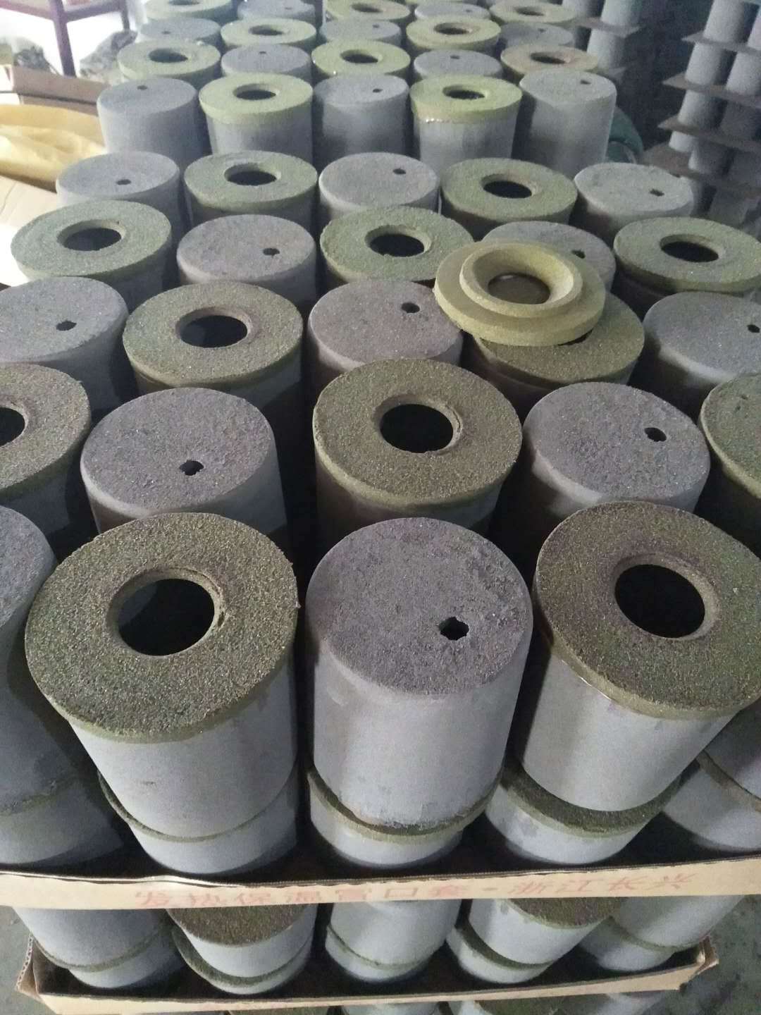 厂家直销铸造补缩用辅材发热保温冒口斜颈发热冒口可加工定做