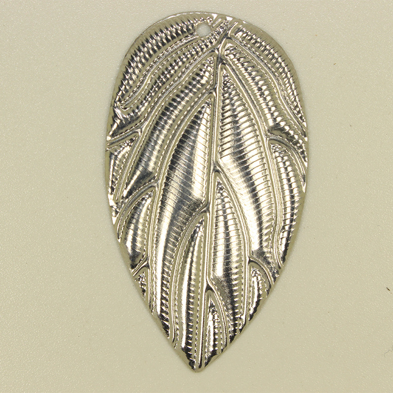 金属树叶 铁质树叶树枝叶子 38*22mm树叶吊饰挂饰配饰古风材料
