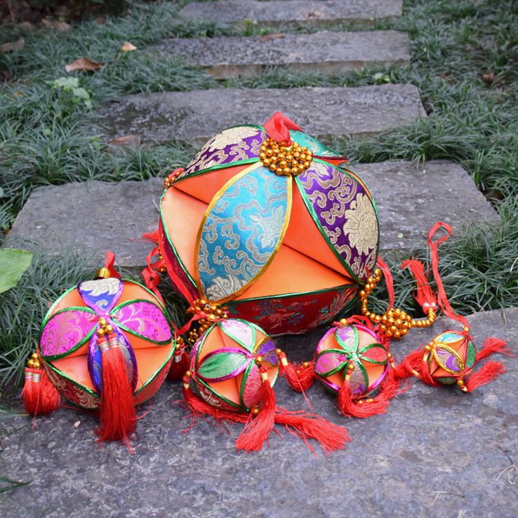 民族绣球广西壮族绣球6公分到60公分绣球桂林刘三姐绣球工艺品