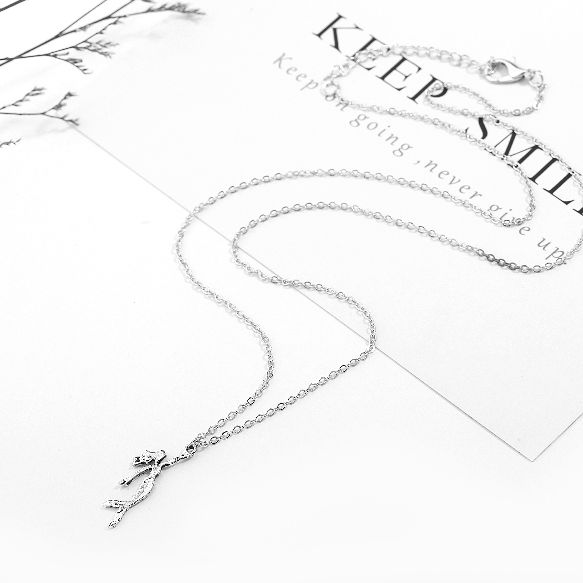 欧美外贸速卖通wish 新款古银智慧美人鱼合金锁骨蛇骨吊坠短项链