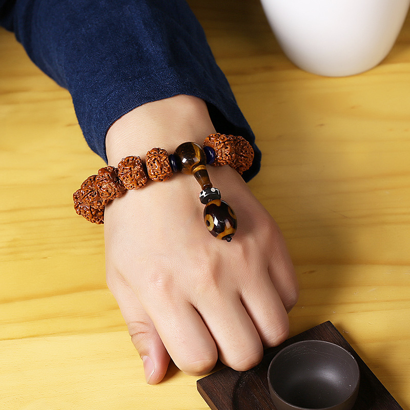 印尼六七八瓣大金刚菩提子手串爆肉佛珠手链落地红男女款文玩数珠