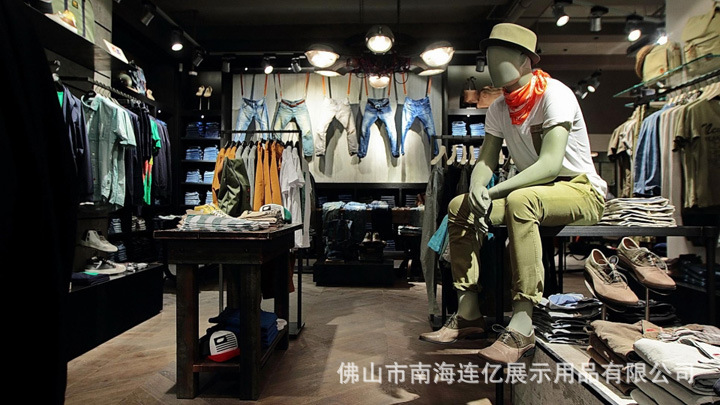 定制服装店靠墙柜木质裤子流水台展台牛仔裤子展示柜格子裤子展架