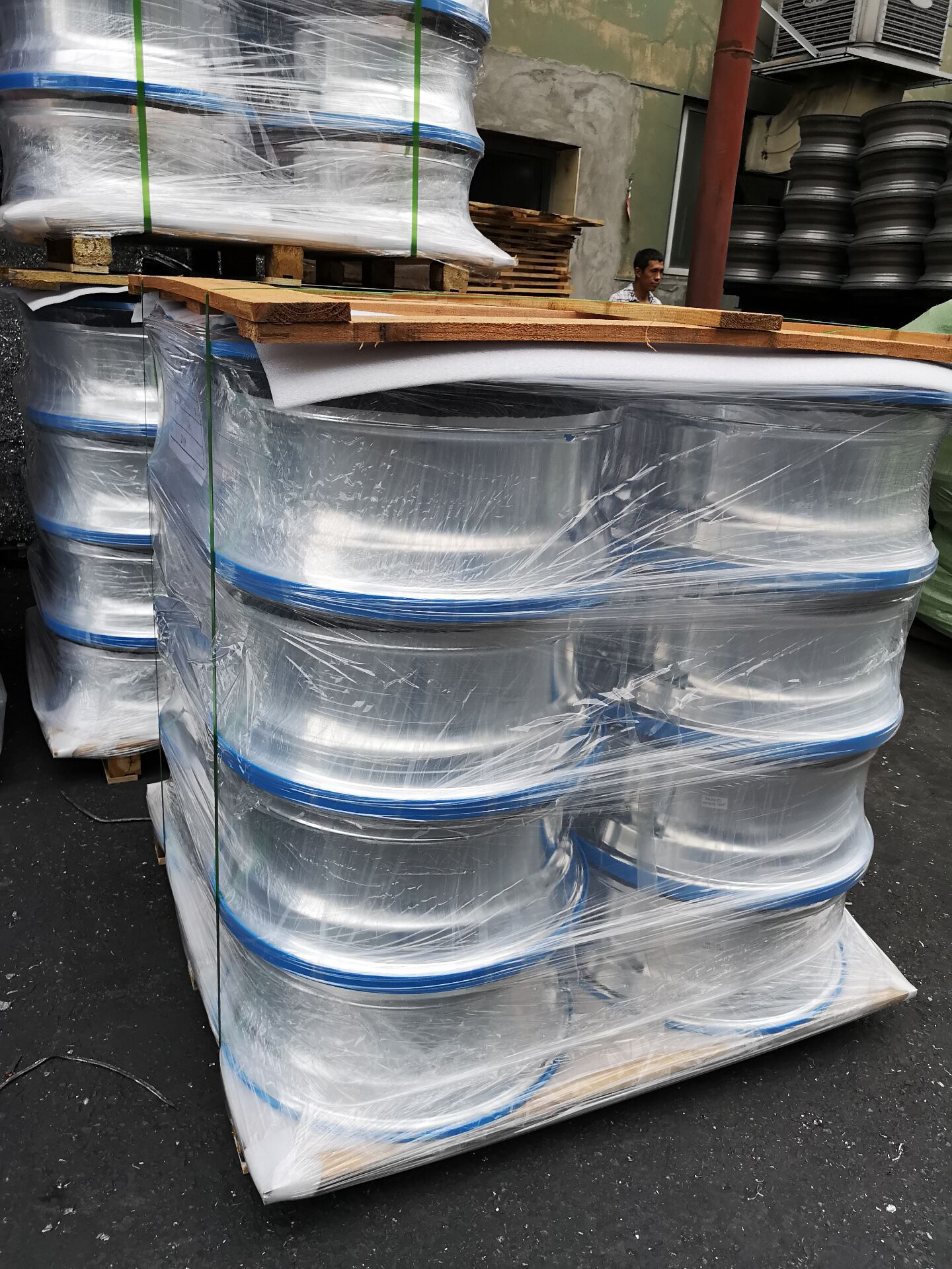 汽车轮毂包装塑料保护膜保护圈 汽车配件卡车铝轮外包装t型护圈