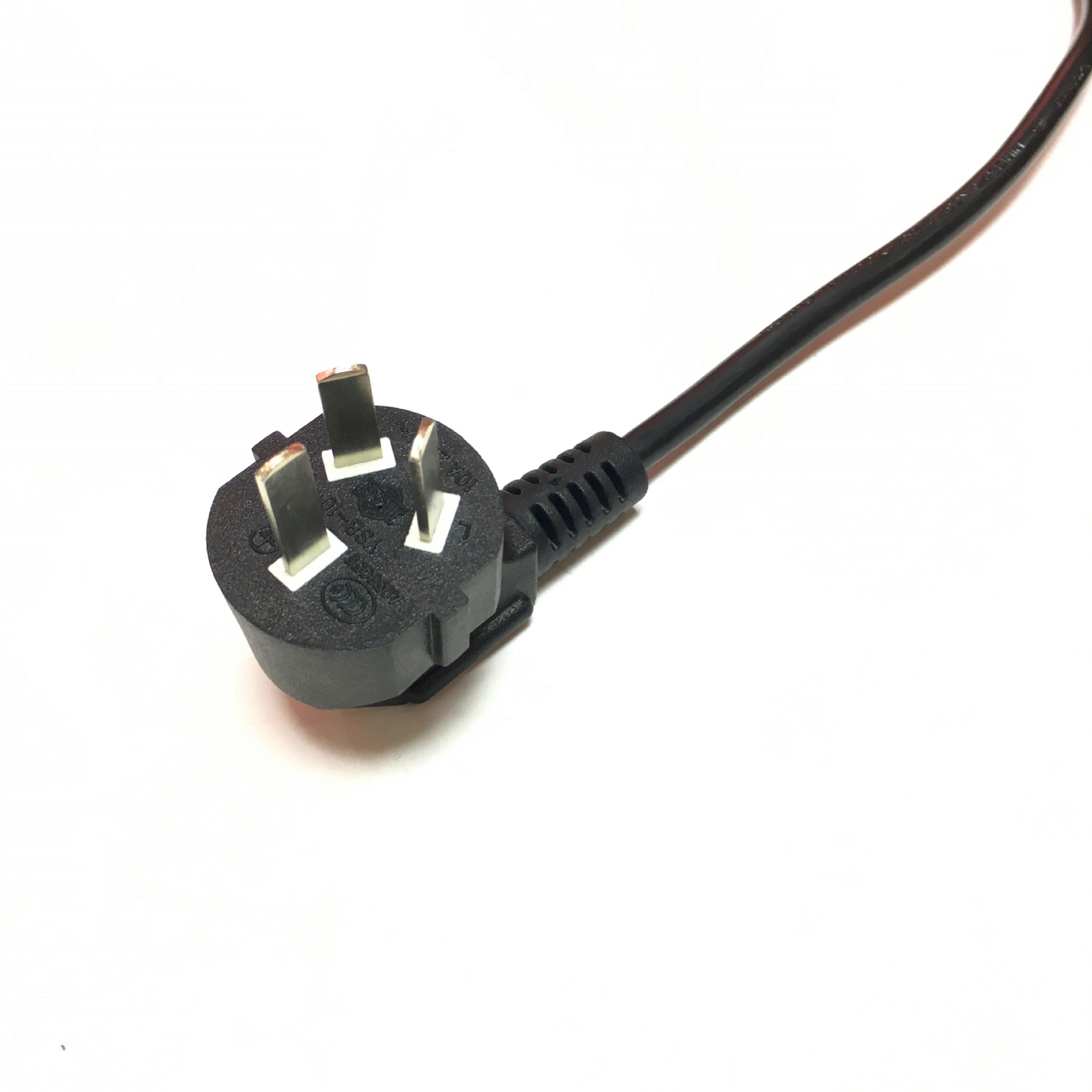 三极电源插头ccc认证 中国标准防水插头 定制电线插头