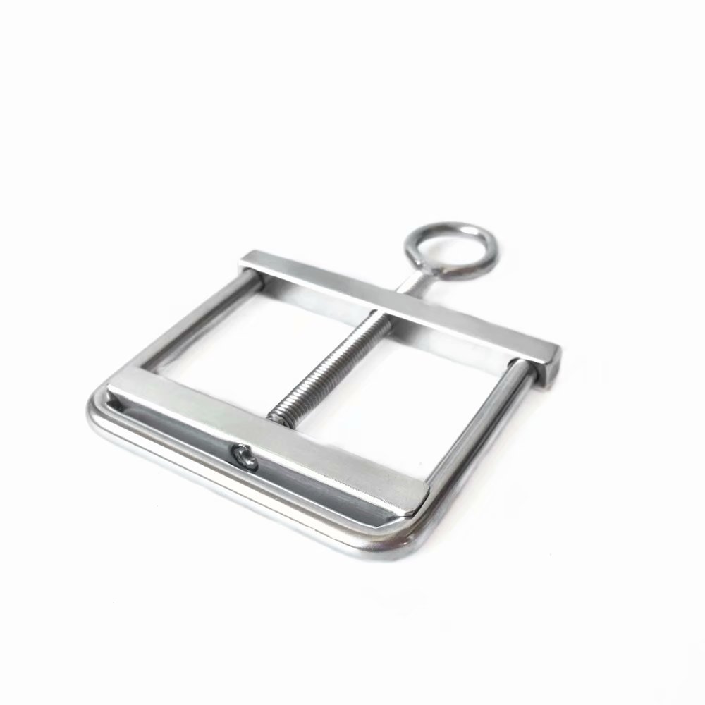 黑帝情趣用品夫妻性保健品阴囊束缚男用不锈钢阴囊夹子