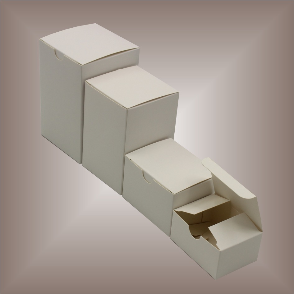 定制空白包装盒纸板白色纸盒子现货小饰品盒子包装盒简约白盒小号