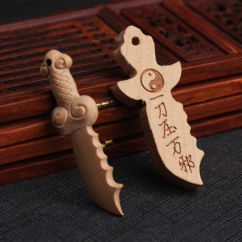 桃木批发 精致桃木刀剑 一刀压百邪 风水吉祥物 结缘品 大量批发