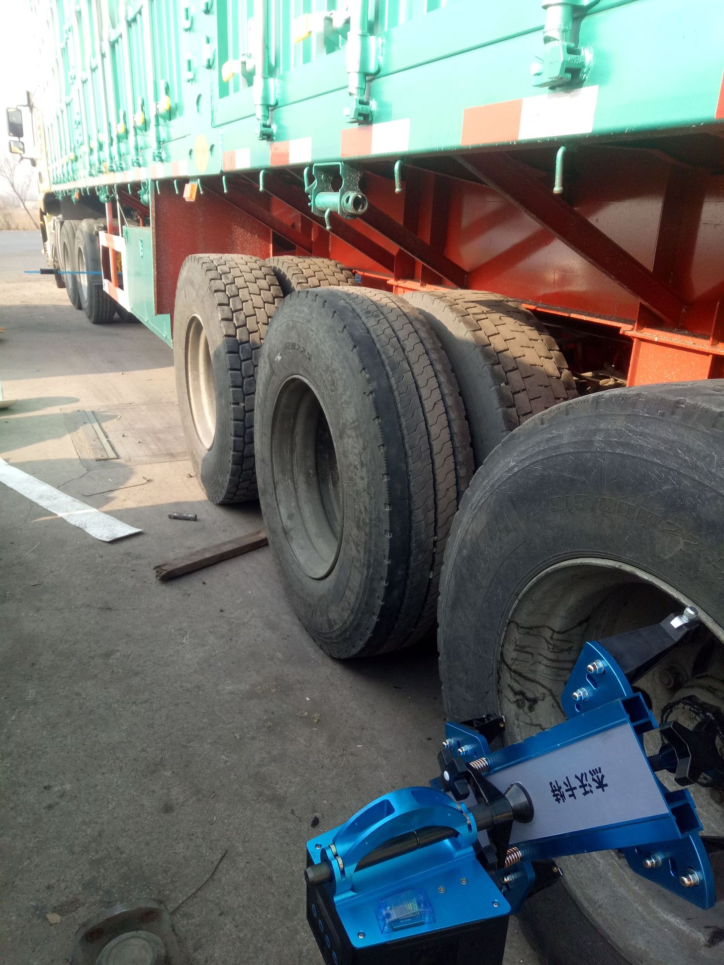 大车四轮定位仪 大车四轮定位 卡车四轮定位仪 大车定位仪