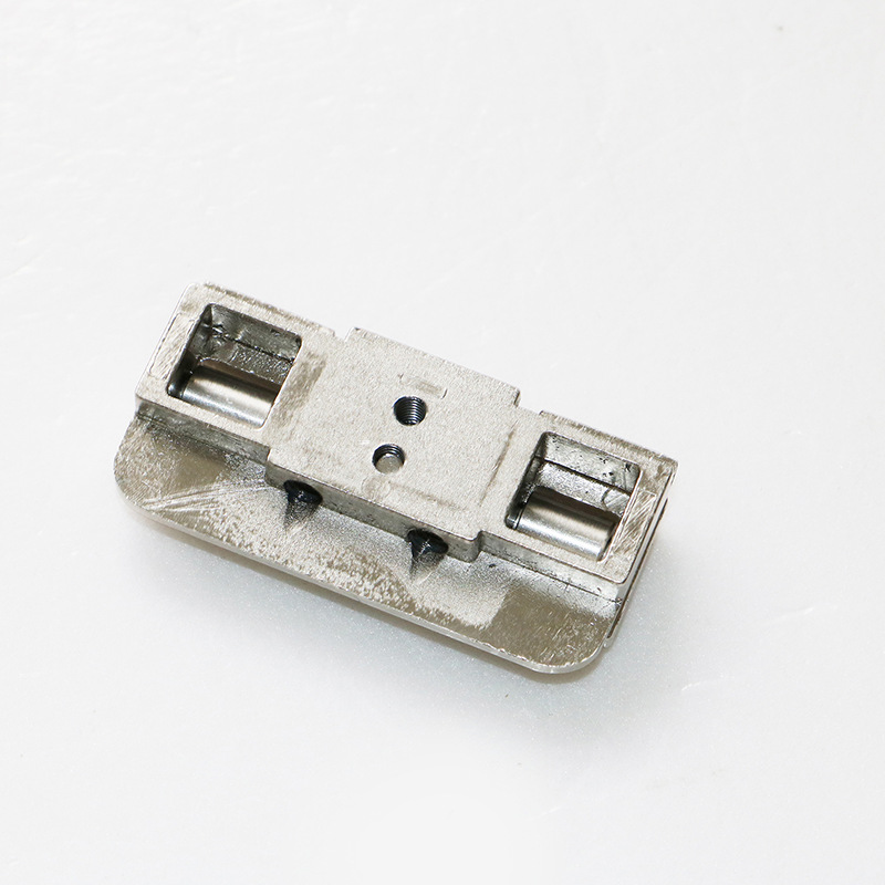 厂家直销广东佛山铝合金门窗坚盾五金门窗配件提升块23槽锁座批发