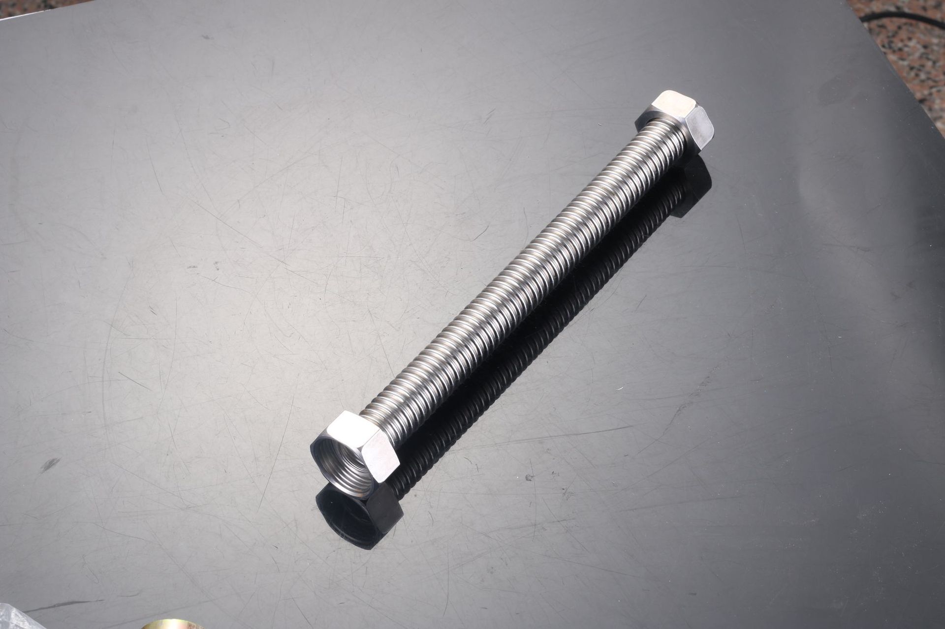 柯宁热卖3分 4分 6分等不锈钢波纹管304进出水管金属不锈钢透气管