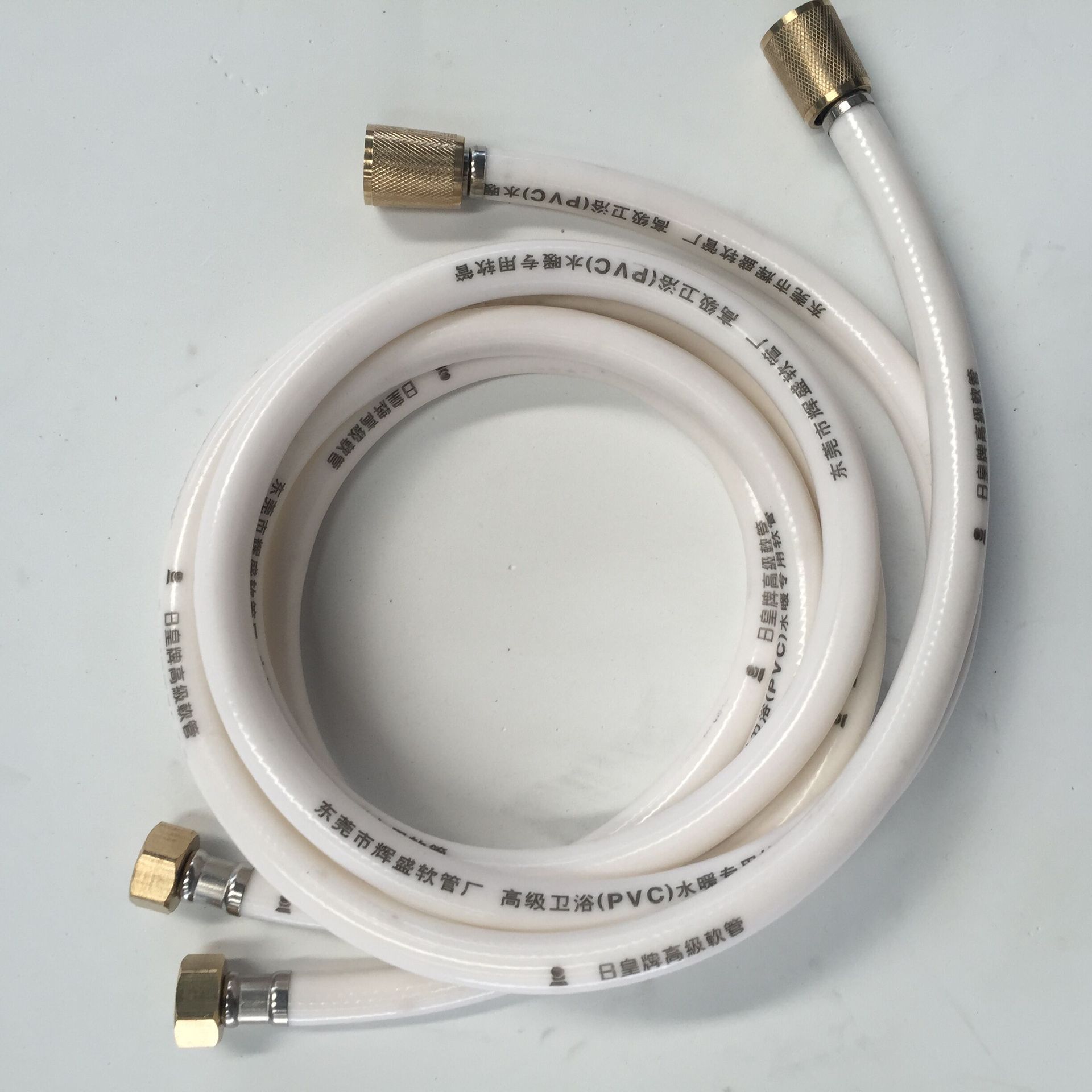 厂家供应辉盛日皇pvc淋浴管塑料喷头花洒管1.2米 1.5米 2米铜帽