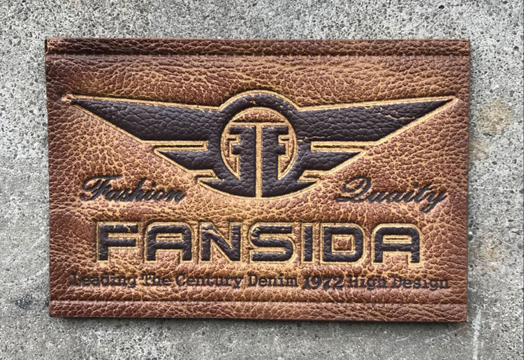 广州厂家批发箱包鞋子帽子皮标辅料皮牌 仿皮环保皮牌可来样定做