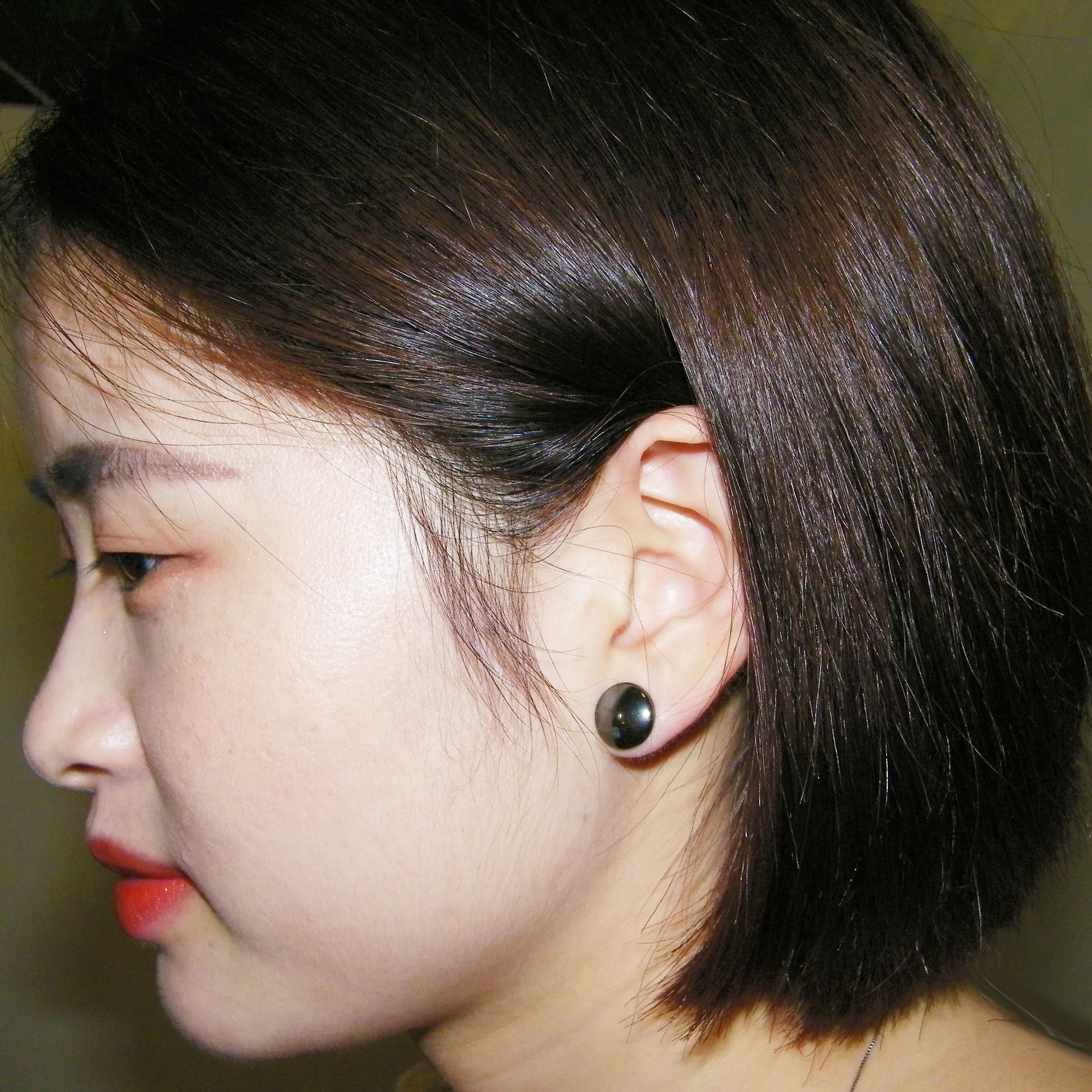 网红热卖黑磁石无耳洞磁性耳环欧美时尚磁铁穴位耳夹wish时尚首饰