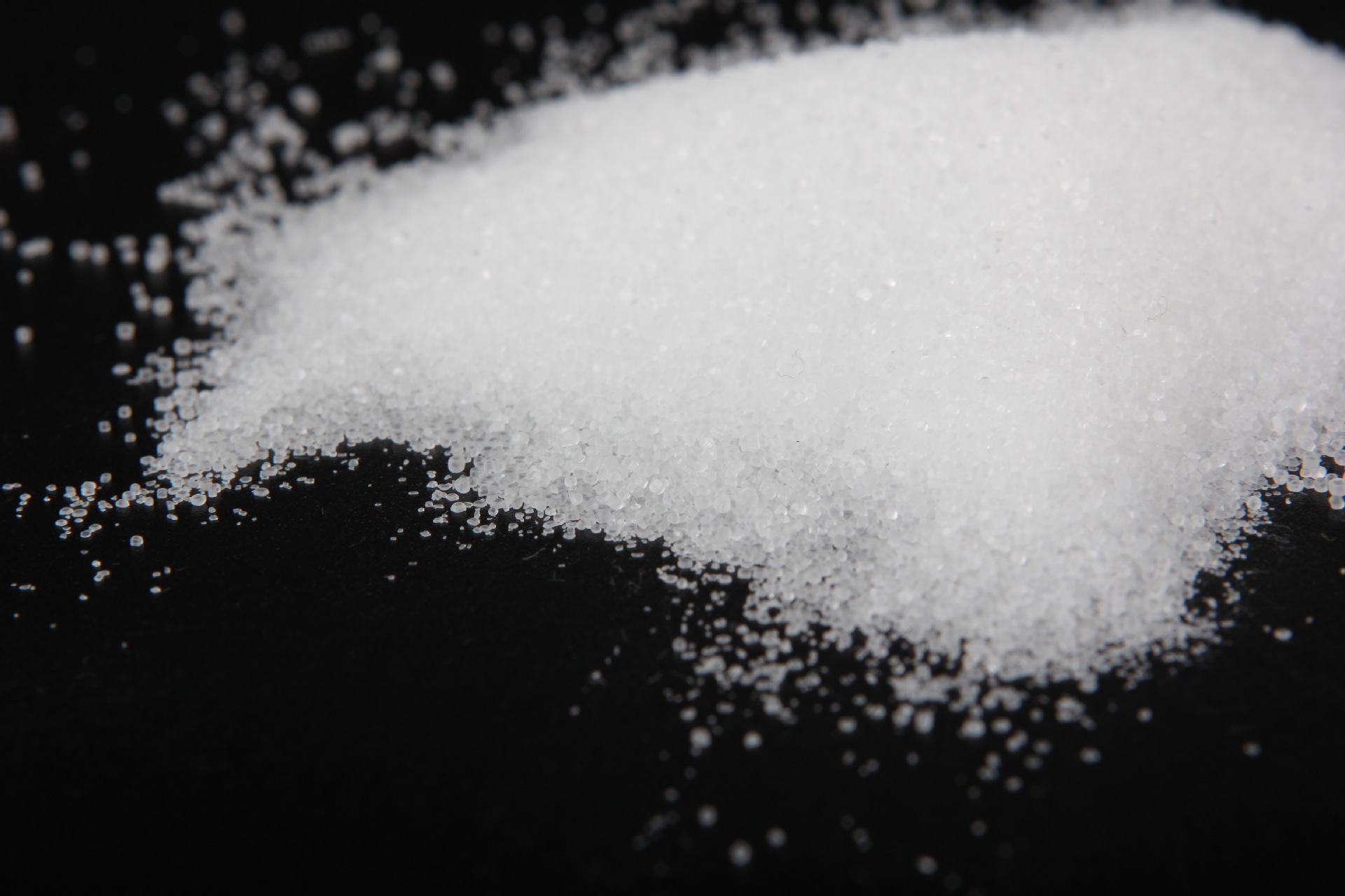 厂家供应精制工业盐工业氯化钠 日晒大颗粒盐 水洗工业盐