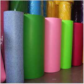 厂家彩色毛毡 1-5mm彩色毛毡布幼儿园铺垫贴墙装饰隔音布背胶毛毡