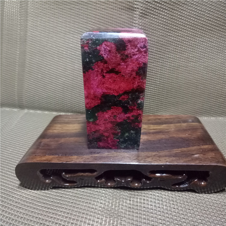 供应珠宝桃花玉印章 桃花石平头章 书房办公室用品摆件章料