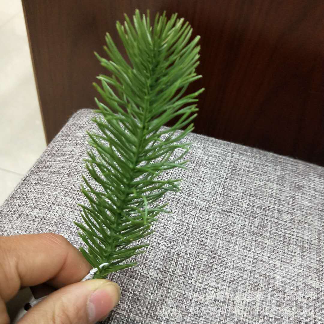 仿真植物大小松针圣诞树松针花圈插花配件摄影道具仿真松树松针