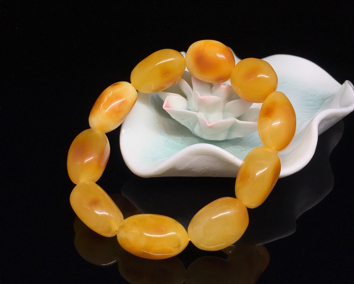 天然琥珀蜜蜡随行手串a031921