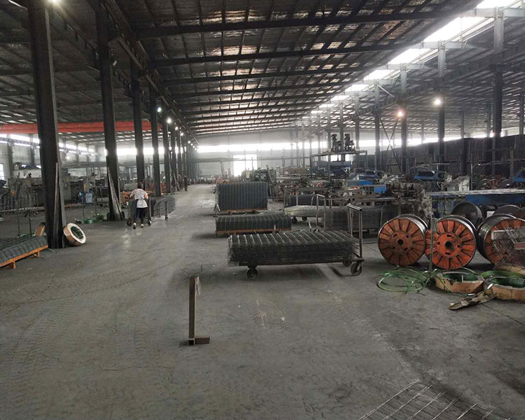 建筑网片地暖地面桥梁加固抗裂地暖钢丝网片建筑工地电焊钢筋网片