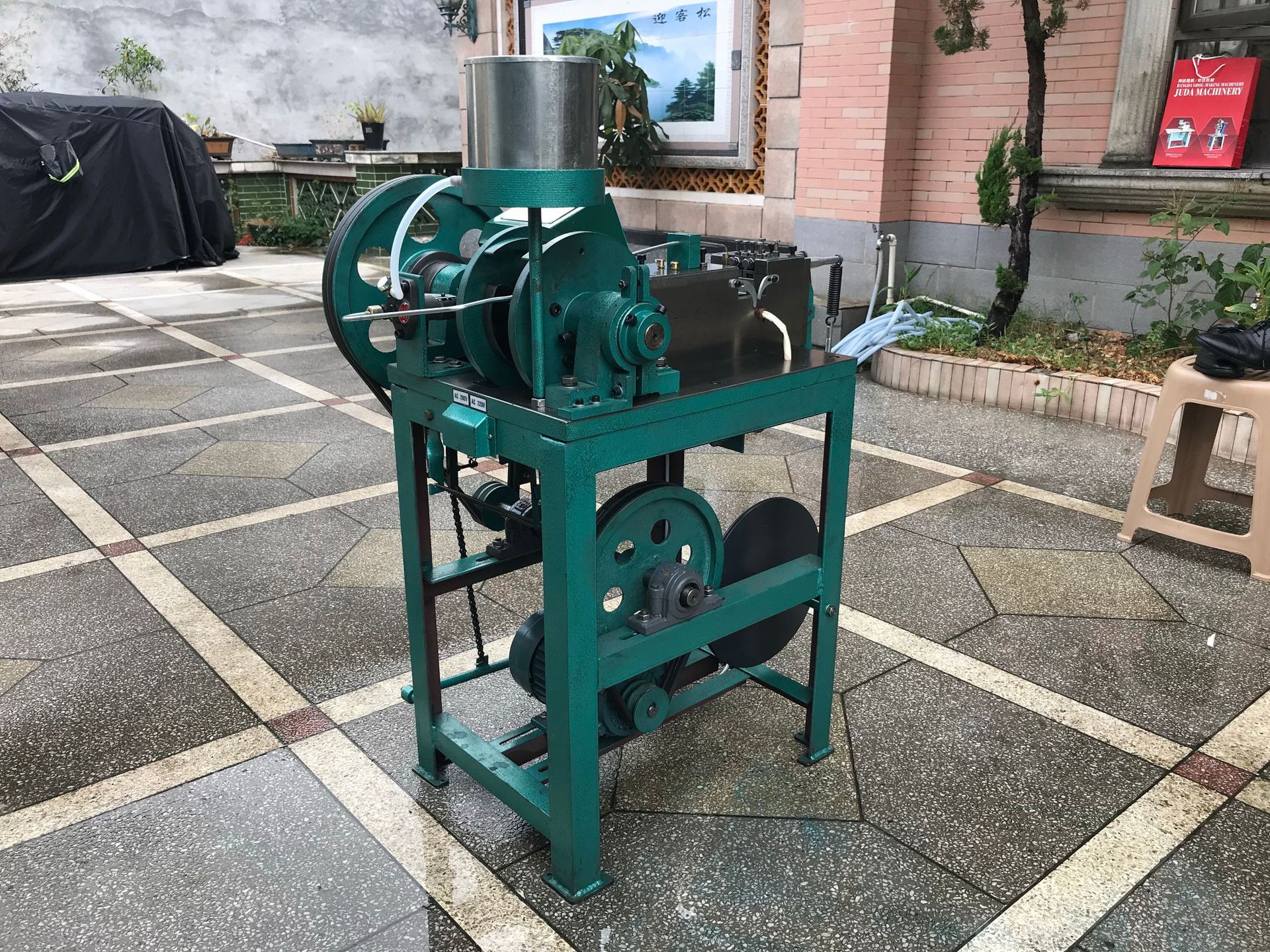 vha-02b 半自动双刀绳带鞋带包头机,打头机 台湾品质