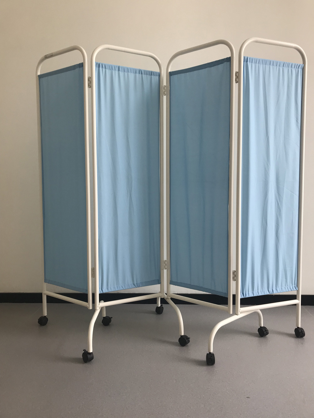 钢制喷塑四折屏风医院检查室诊断室办公室会所用带轮推拉屏风隔断