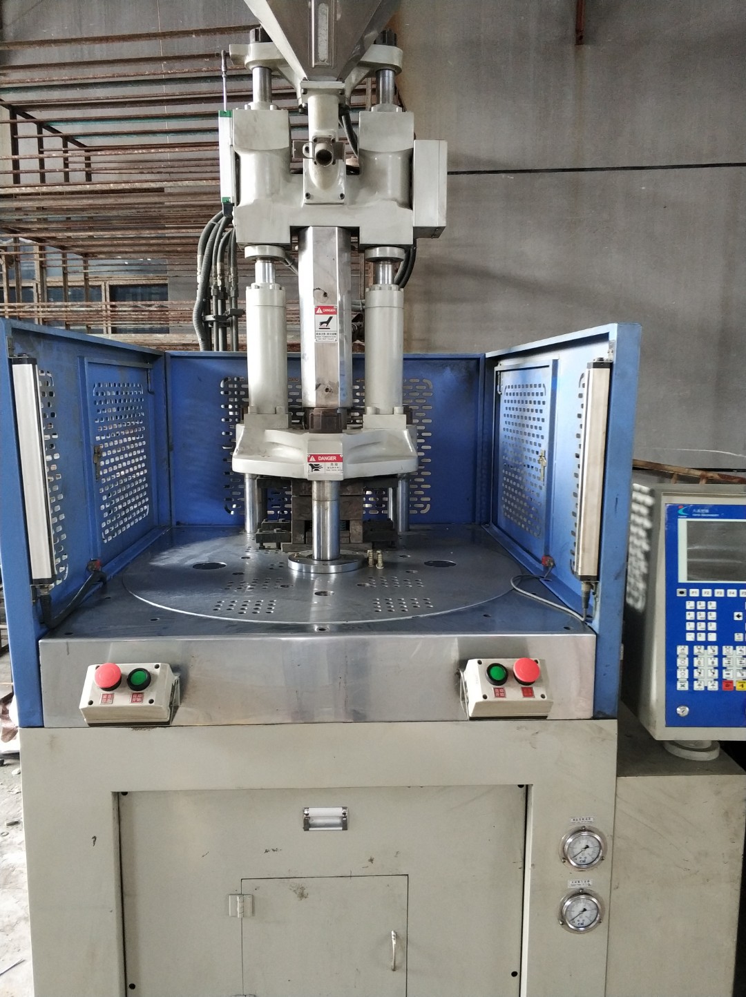 大禹400转盘,二手立式注塑机,供应立式注塑机 丰铁