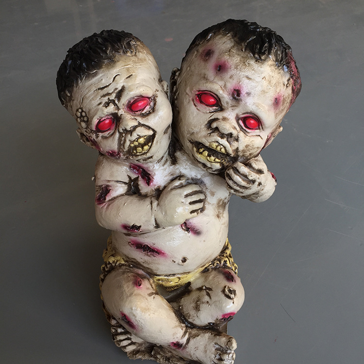 万圣节恐怖摆件双头鬼娃红眼双头婴酒吧ktv密室逃脱鬼屋道具装饰