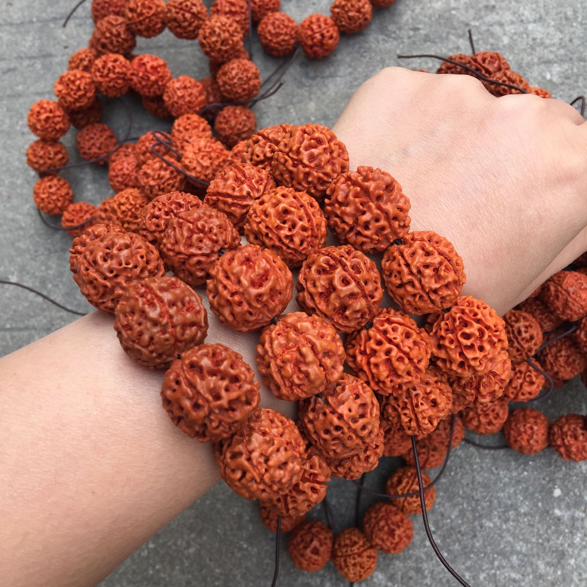 六瓣金刚手串佛珠 落地红6瓣金刚手串庙会景区热销金刚手串