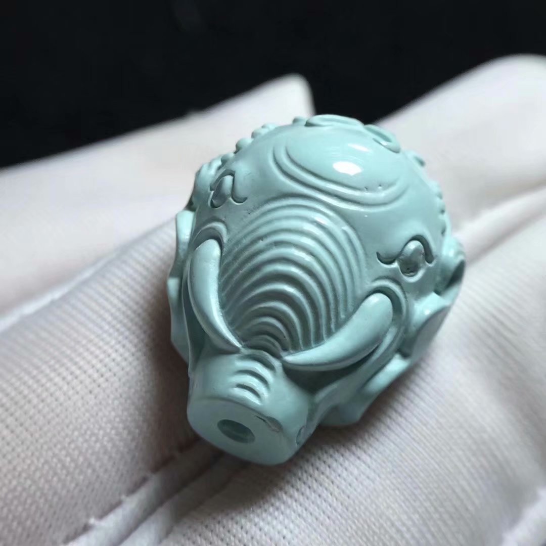 原矿高瓷白皮果冻料绿松石雕刻象神三通 干净无线无坑裂 108配饰
