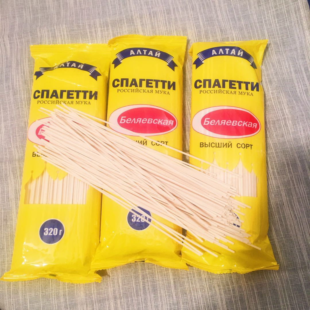 俄罗斯进口雪兔挂面面条320克装挂面无盐批发物流