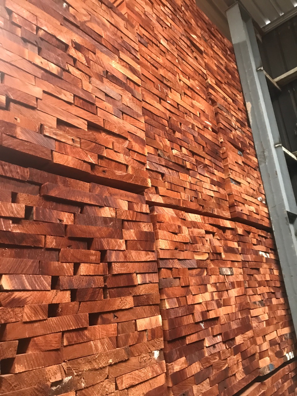 红椿板材 白椿原木 香椿木板材 张家港胜鼎木材