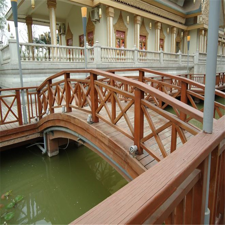 厂家直销防腐木木桥工程承包户外景观木桥公园庭院小桥产地货源