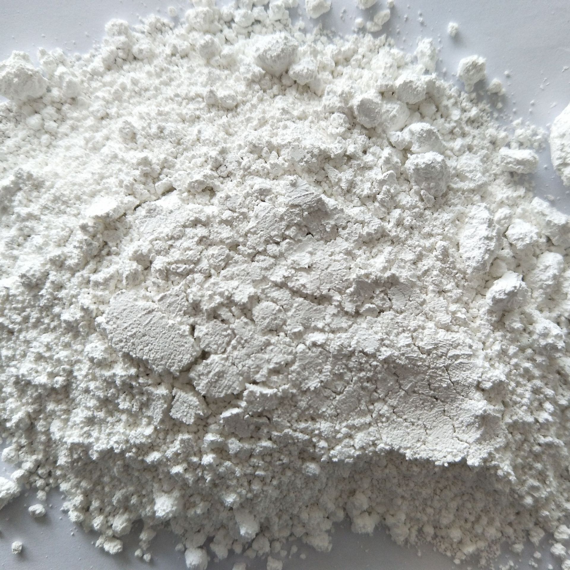 厂家供应优质高岭土 1250目水洗高岭土 耐火 建材填料高岭土