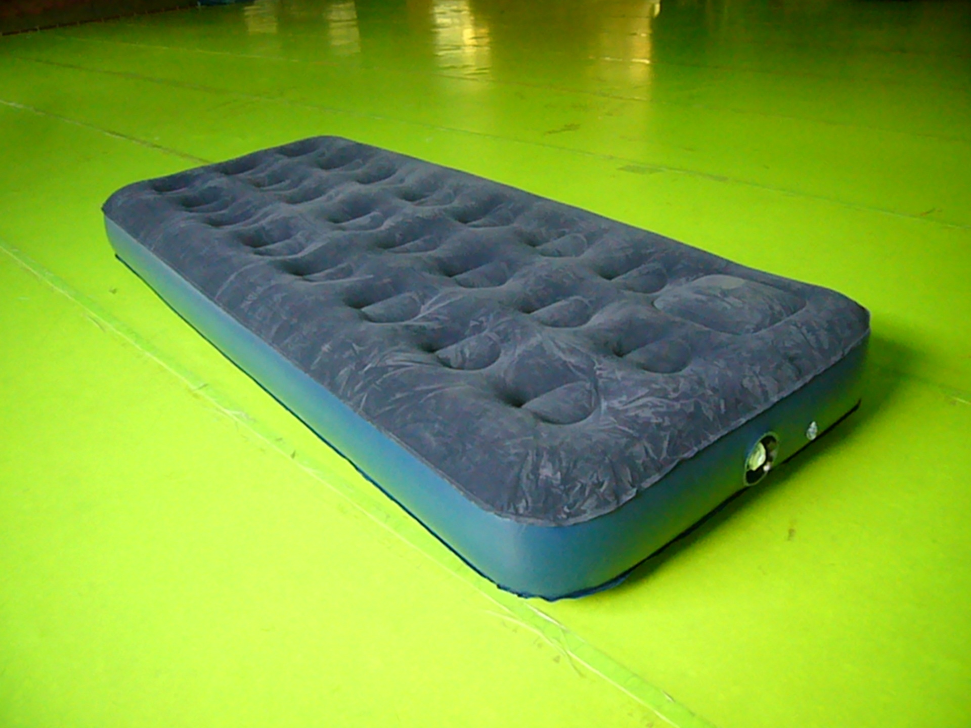 优惠定制 单人充气床垫 植绒气垫床 打气床 空气床垫