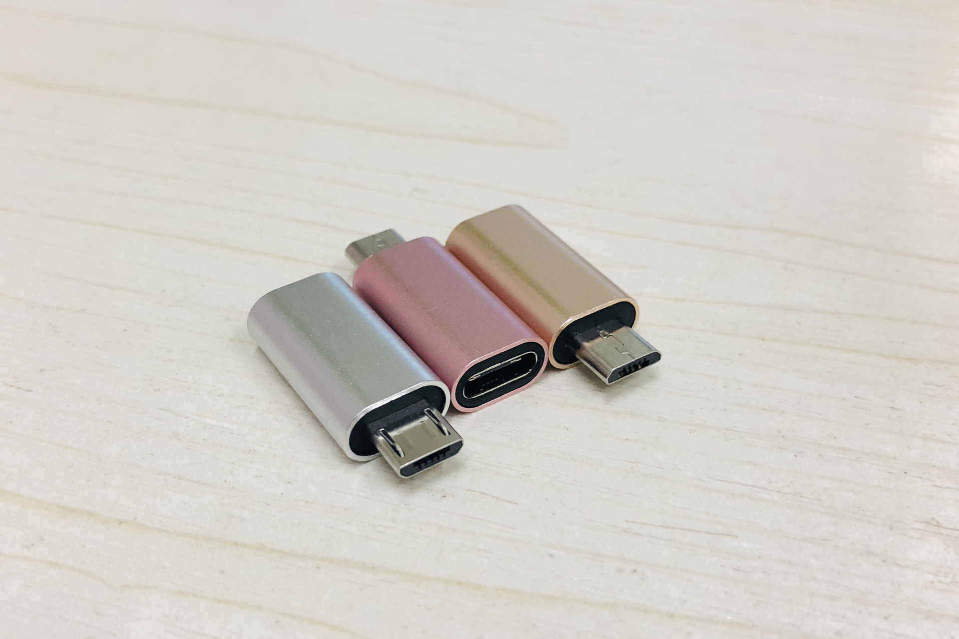 铝合金typec转v8转接头手机数据线转接头micro usb金属转接头