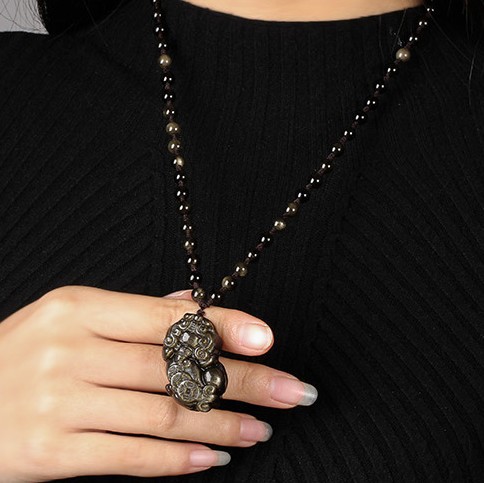 厂家直营 天然墨西哥金曜石三钱貔貅吊坠 男女款水晶项链批发