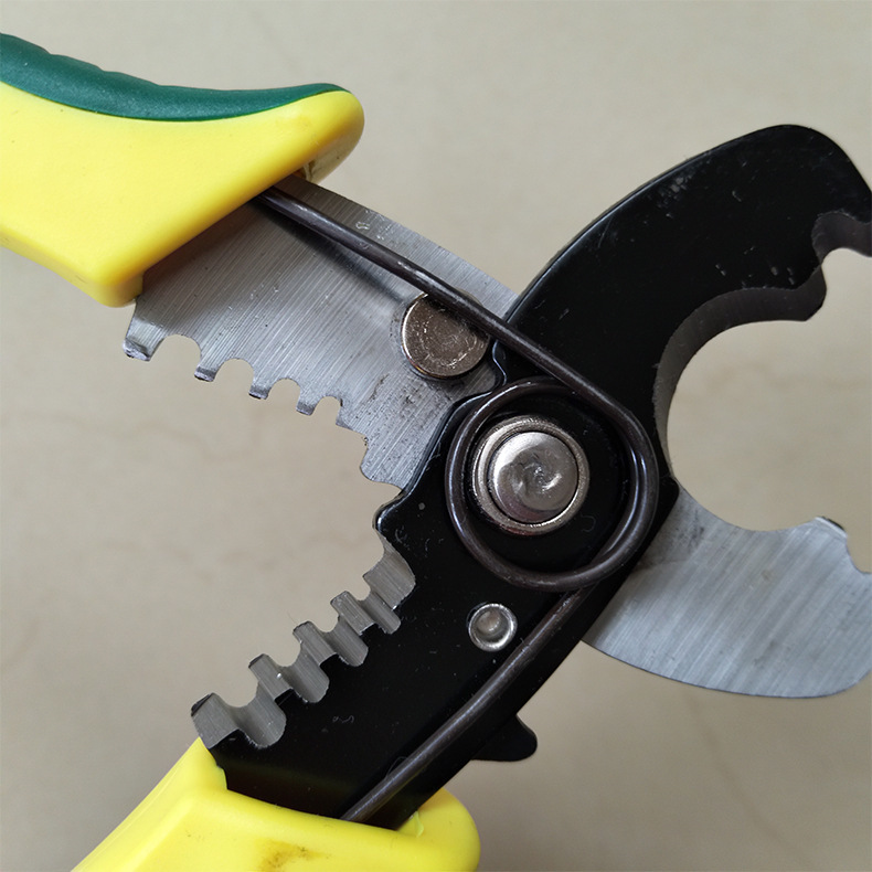 厂家批发7寸剥线钳 电缆剥皮钳 手动电工剥线器 多功能电线钳子