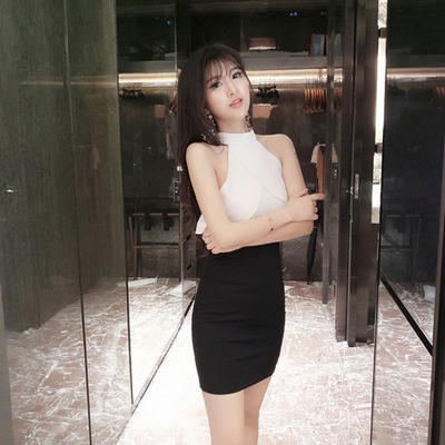 夜场酒吧女装新款名媛性感挂脖露肩显瘦气质拼色包臀礼服连衣裙