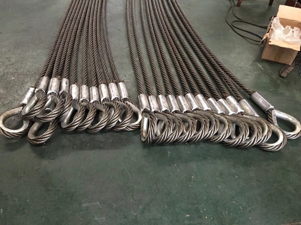 贵州钢丝绳索具重型bs464套环马眼机器铝套压制钢丝绳