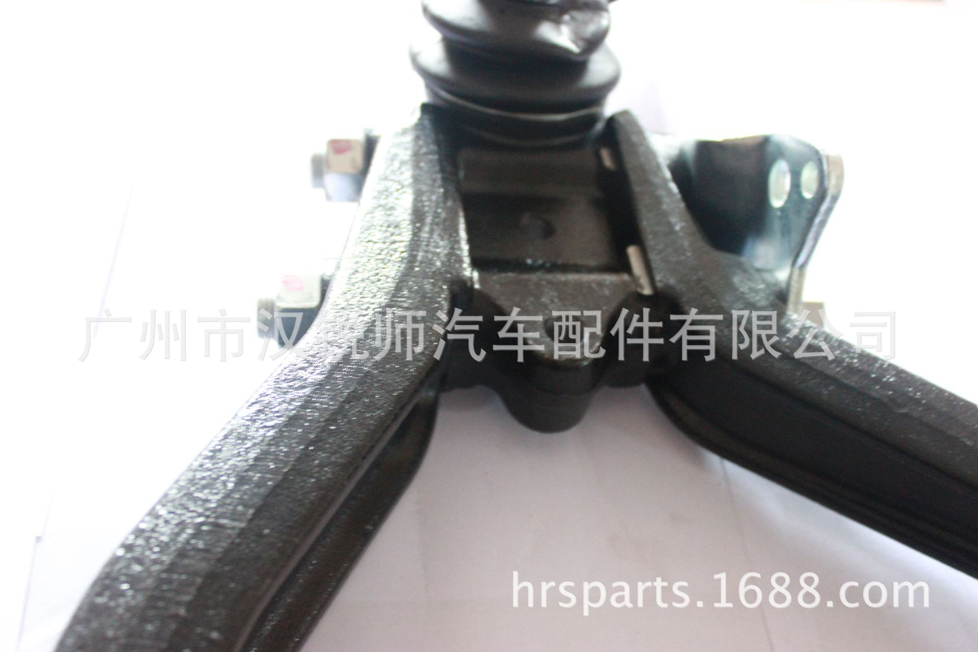 48061-39025适用于丰田考斯特中巴上悬挂控制臂摆臂48062-39025