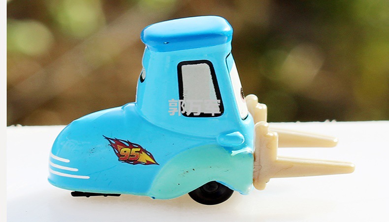 美泰汽车总动员叉车奇诺合金儿童卡通仿真玩具汽车模型赛车总动员