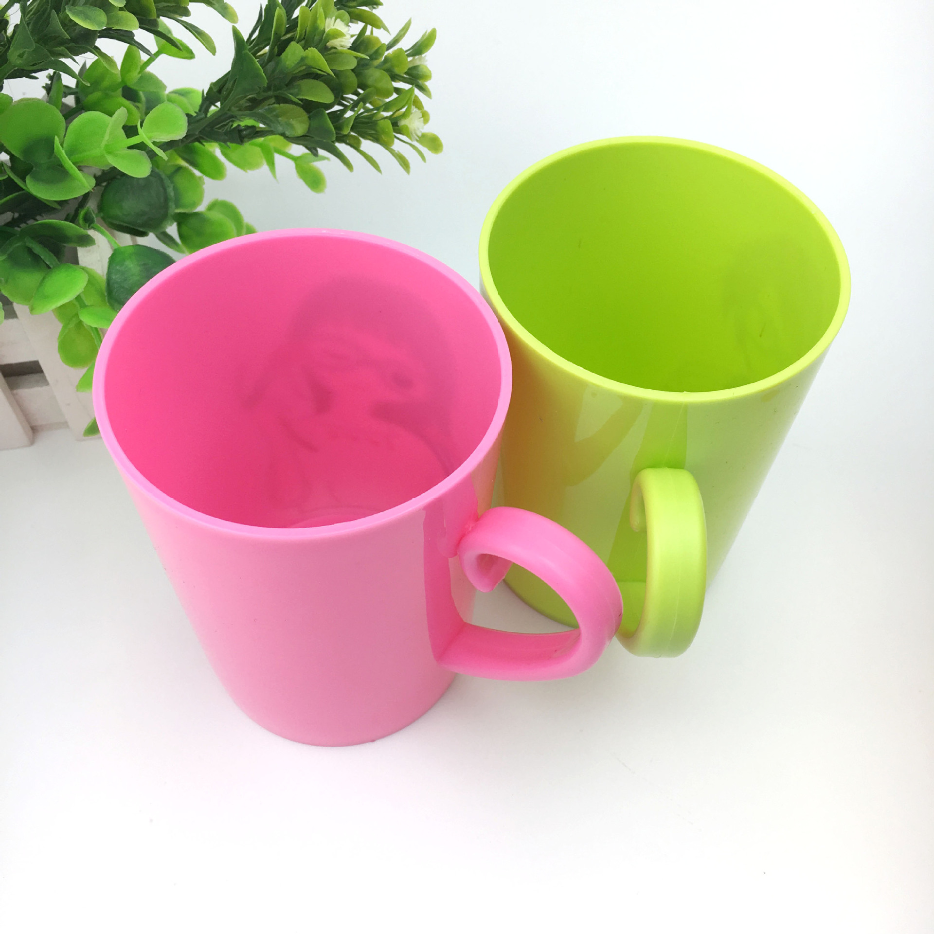 塑料杯-时尚漱口杯男孩女孩情侣刷牙杯水杯浴室牙刷杯厂家直销-塑料杯