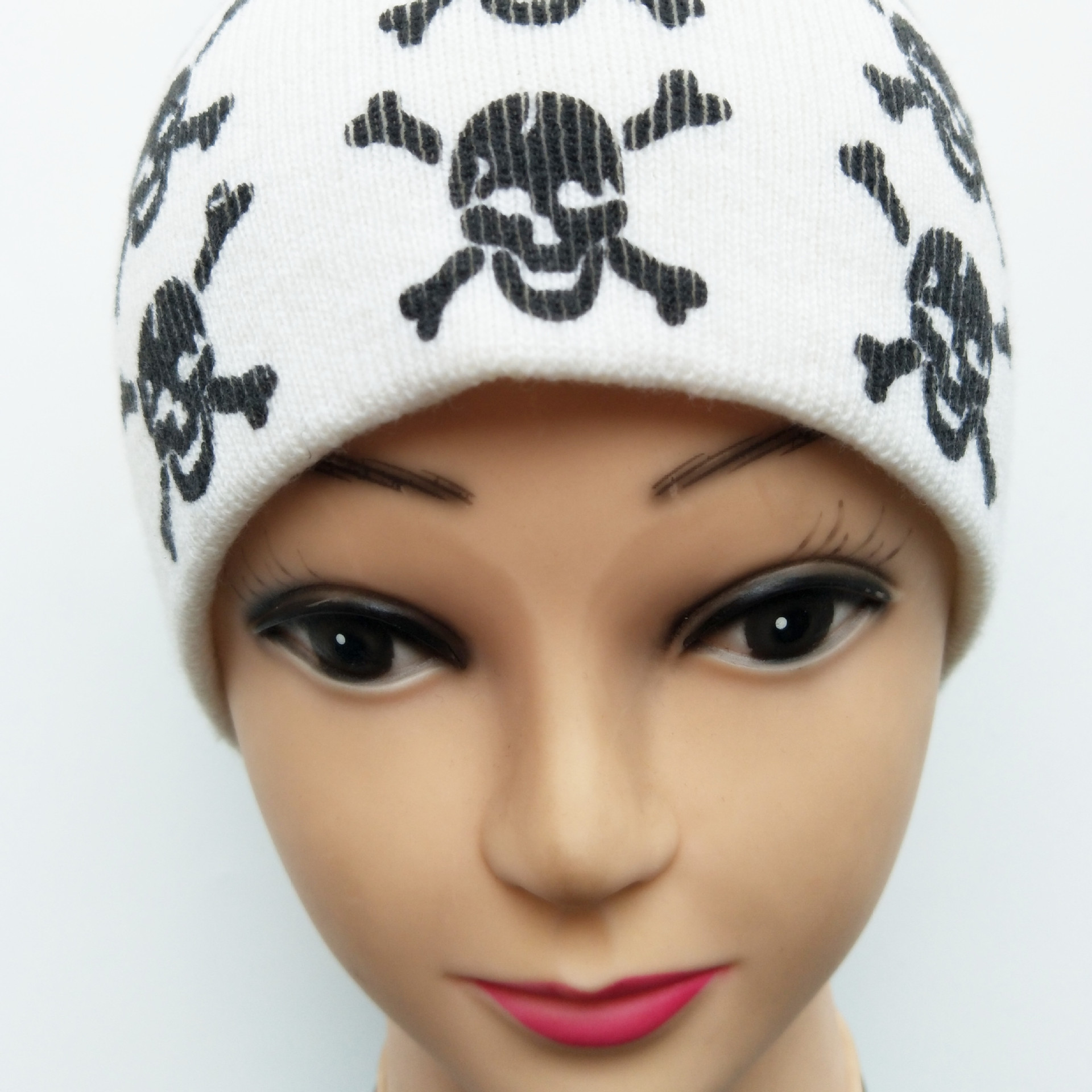 米白底骷髅头像花型印花针织帽 腈纶毛线 外贸出口 厂家定制