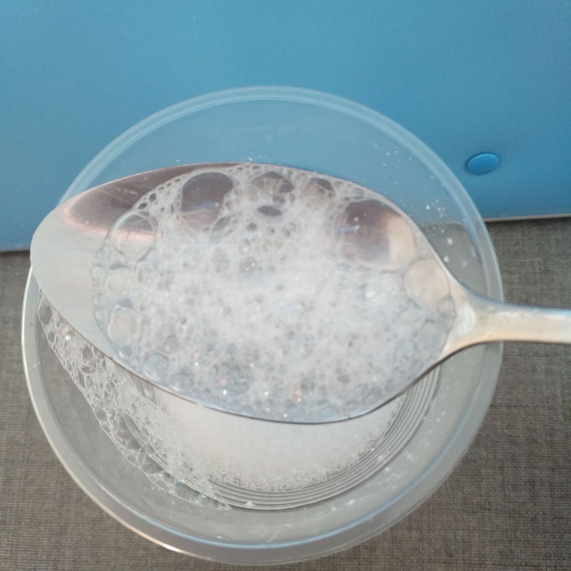 月桂酰基谷氨酸钠泡沫温和细腻阴离子表面活性剂氨基酸发泡剂