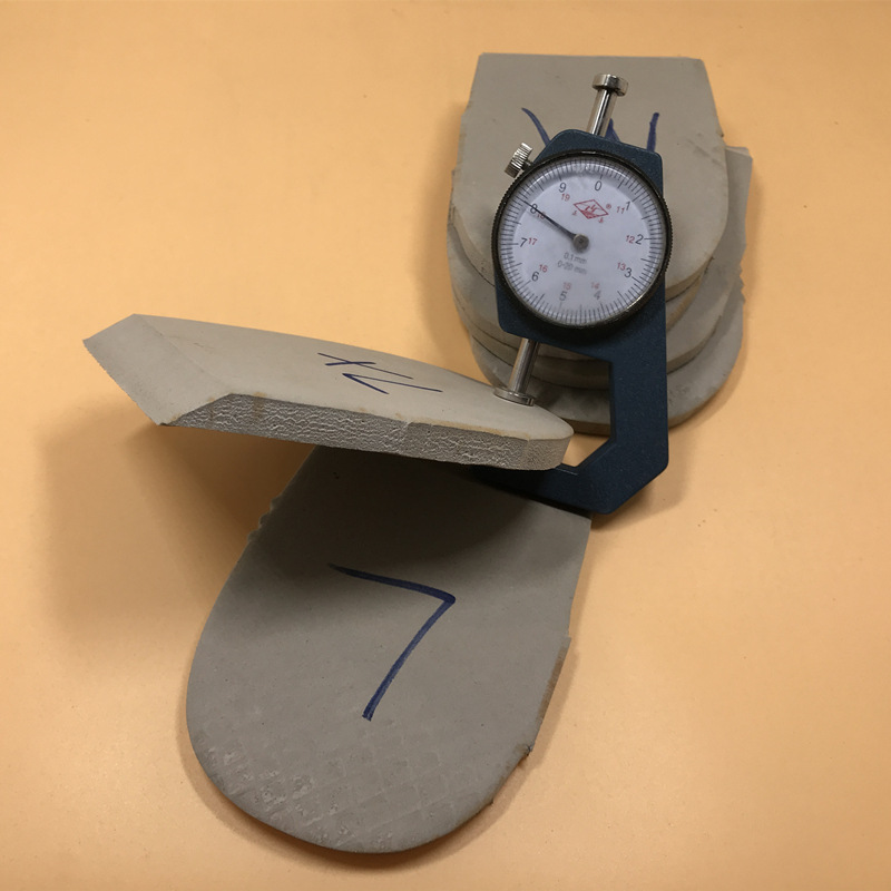 供应鞋厂 来样定制8毫米厚eva鞋垫 后跟垫多码可选 泡沫鞋垫eva